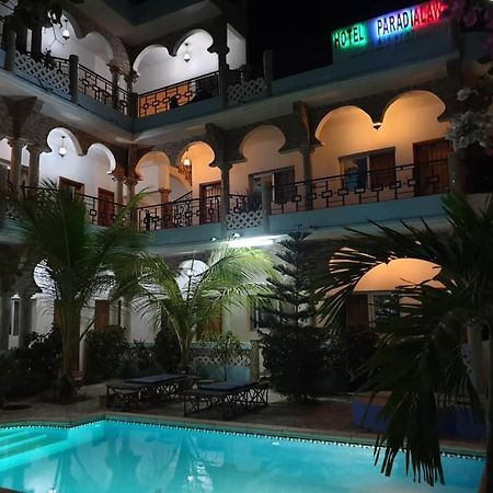 Hotel Paradialaw Dakar Exterior photo